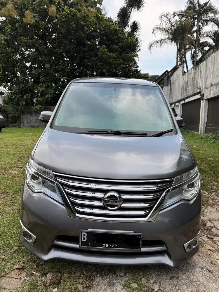 Nissan Serena HWS 2017 2.0 AT