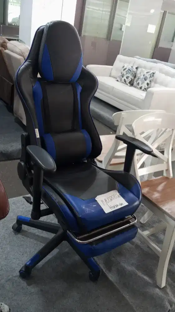 Kursi office/gameing  Hornavan