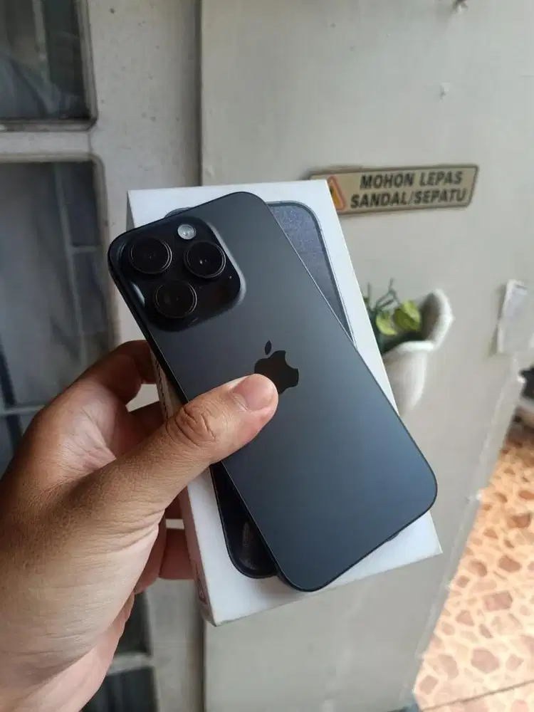 iPhone 15 Pro 128GB Resmi Digimap ID/A