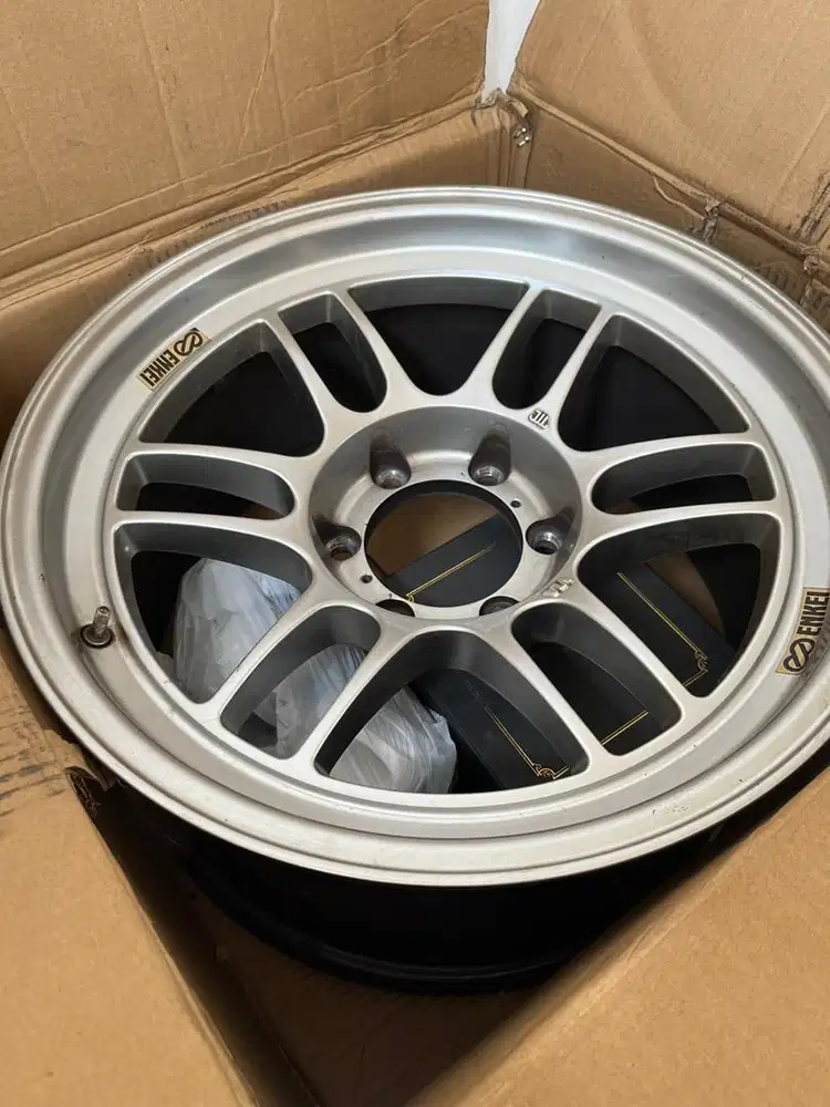 enkei r18 baut 6, fortuner pajero