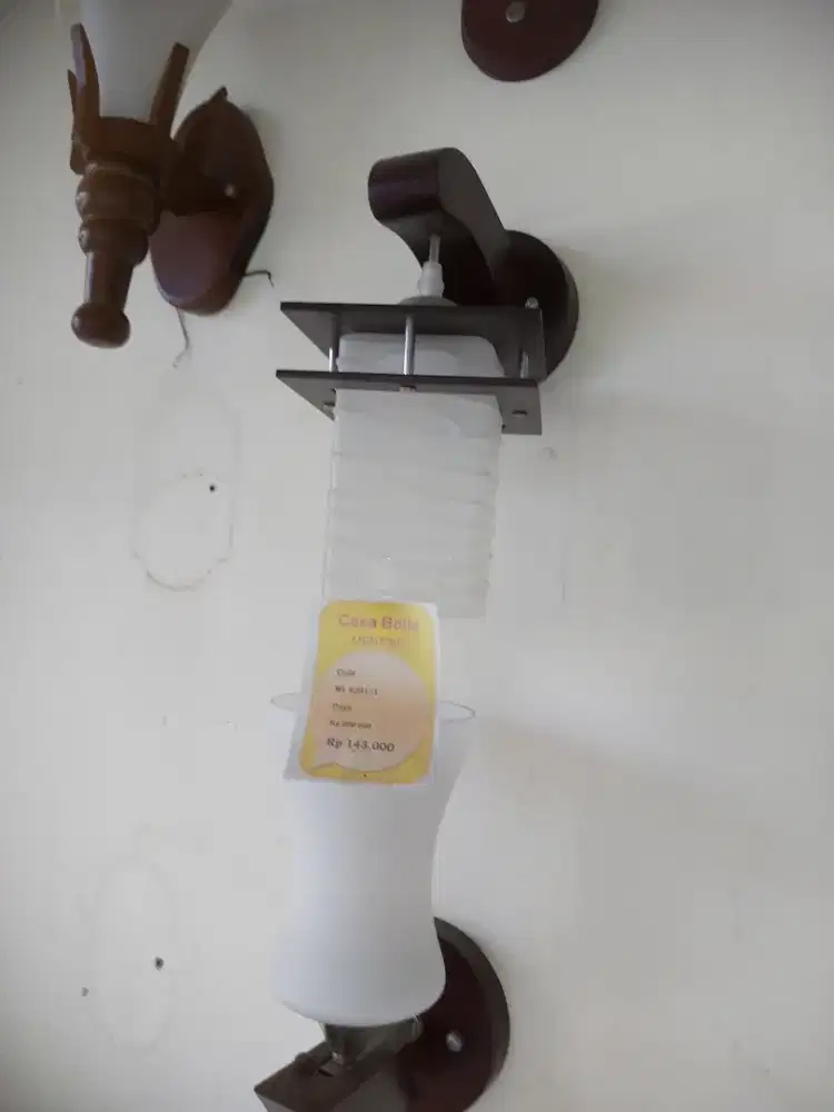 Lampu Hias Dinding Milimanis