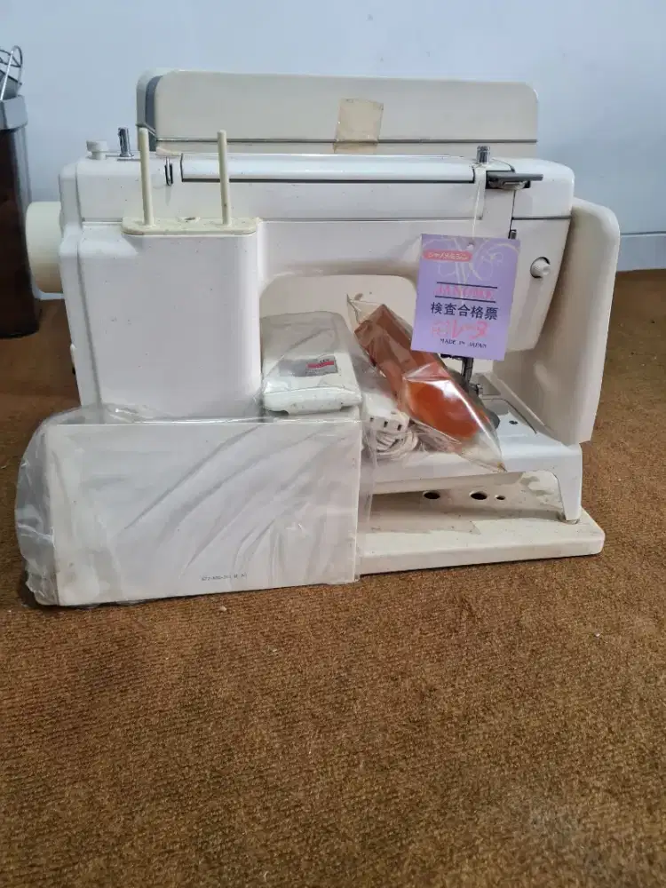 Janome Mesin Jahit (Bekas)