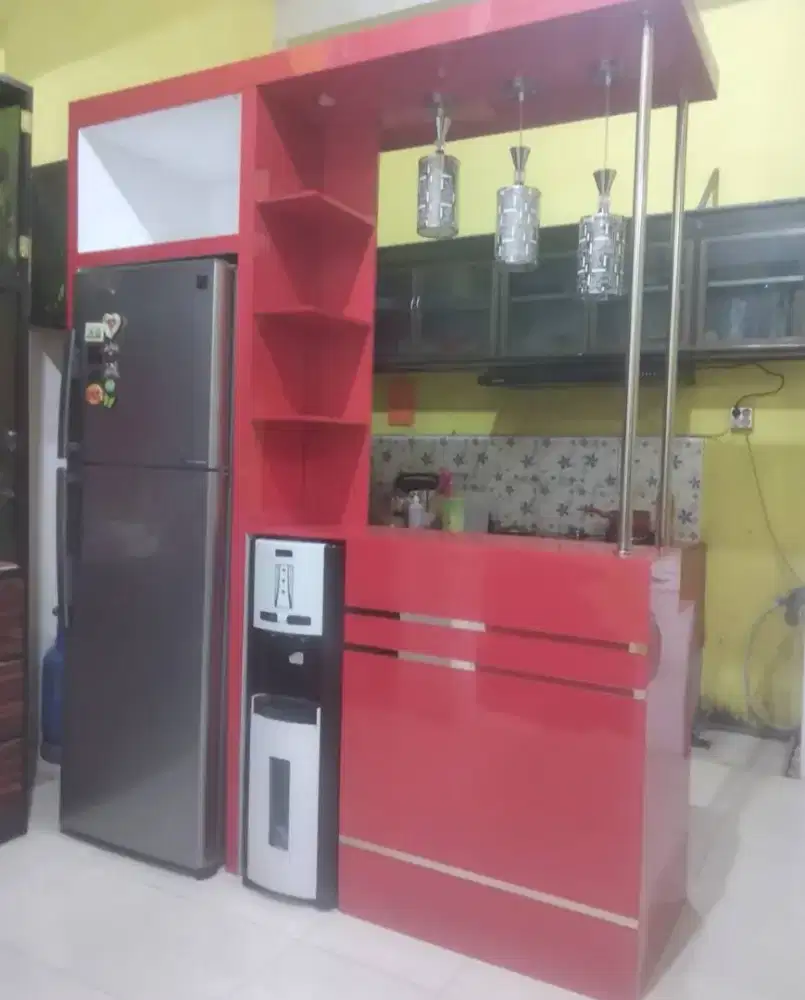 Meja mini bar minimalis