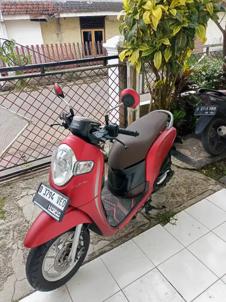 scoopy 2020 satu tangan, mulus sehat luar dalam, liat pasti suka