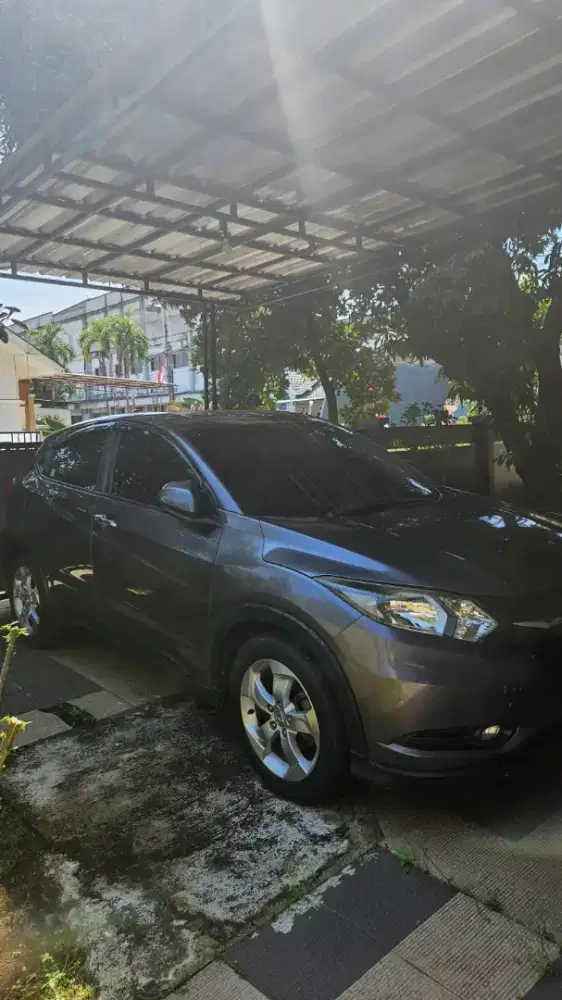 Honda Hr-v e cvt 2016 abu metalik