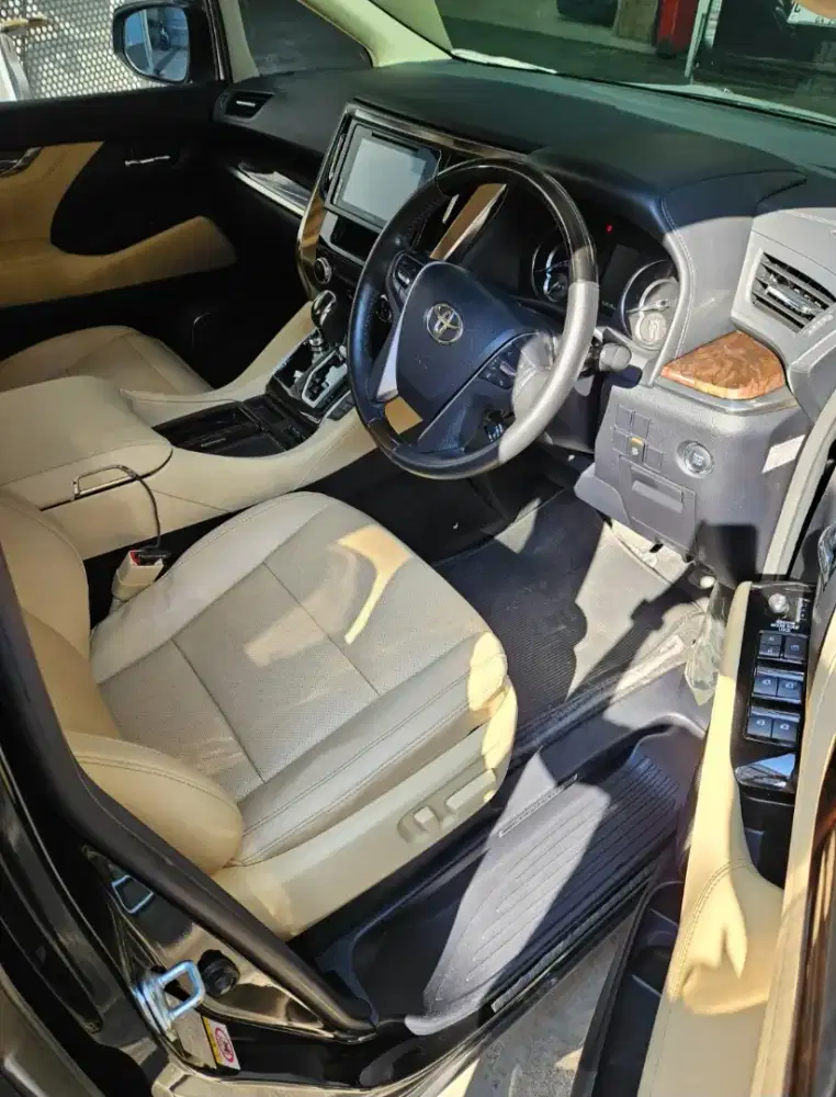 TOYOTA ALPHARD G 2019