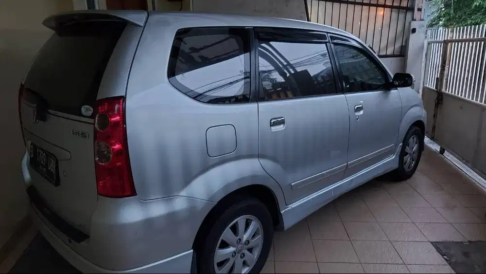 di jual Toyota Avanza 2011