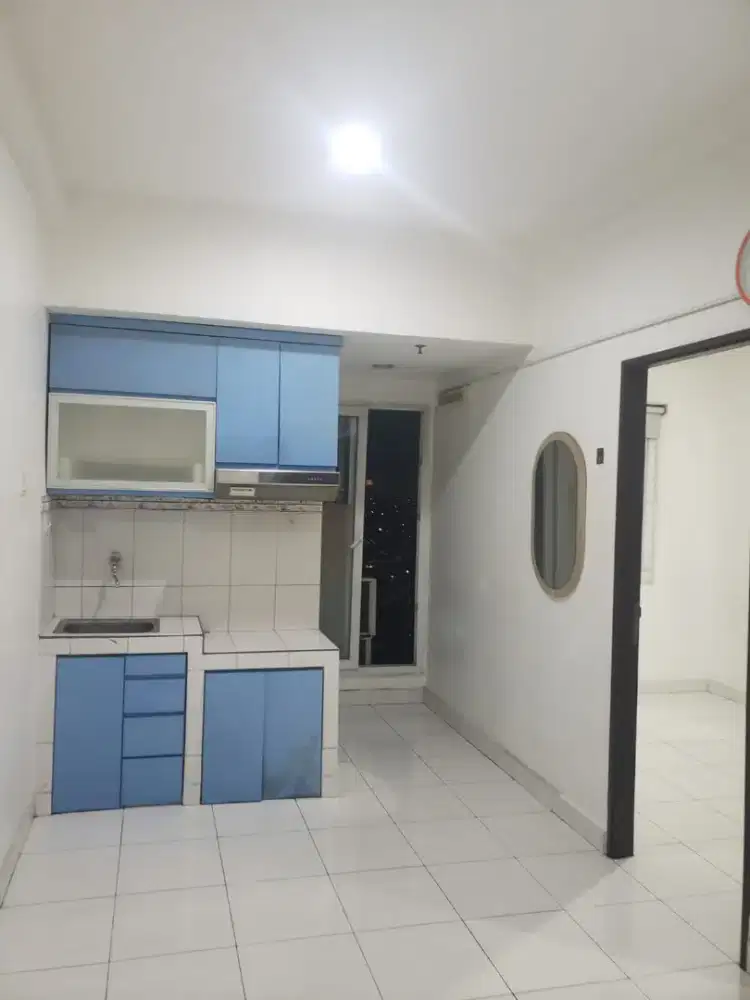 Disewakan Apartemen Puri Park View Tower C 2BR lt 27 hadap pool BU