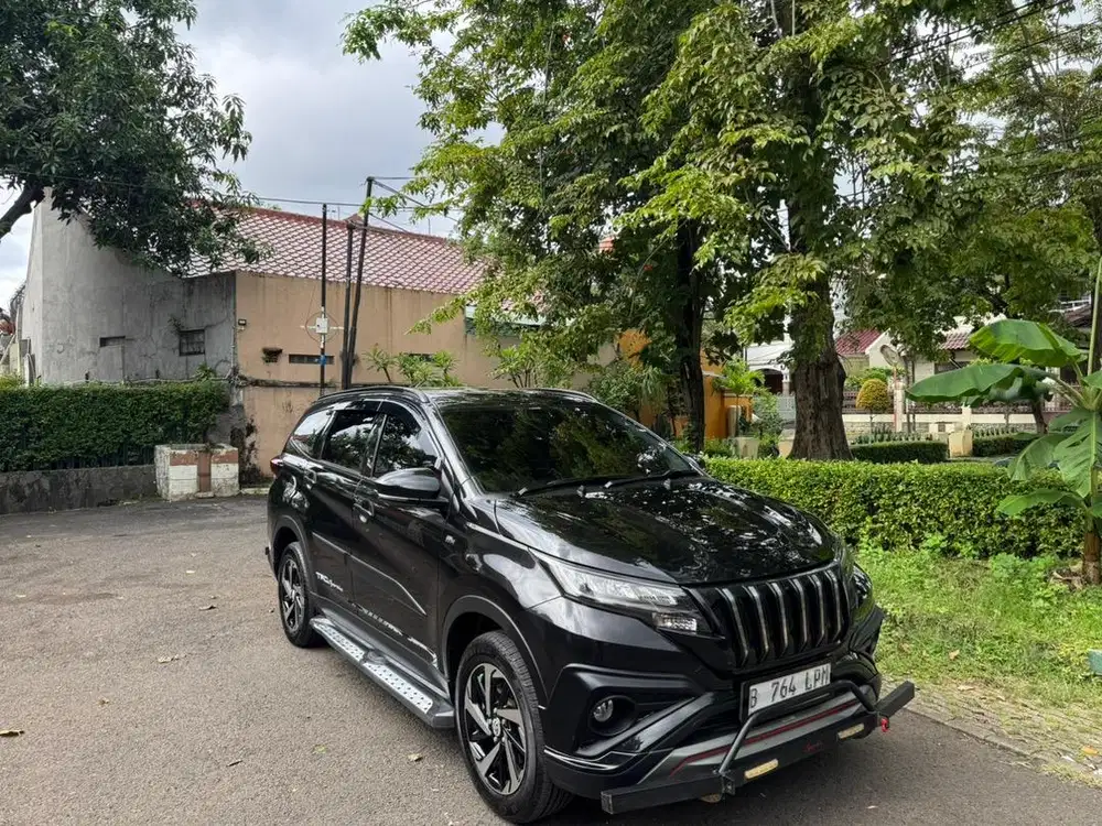 {km 30 rb } Toyota Rush Trd Sportivo 1.5 At 2019 Low Km