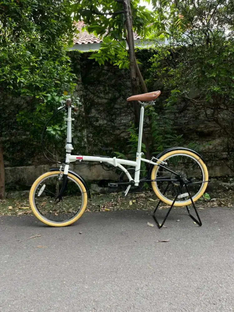 Sepeda lipat london taxi