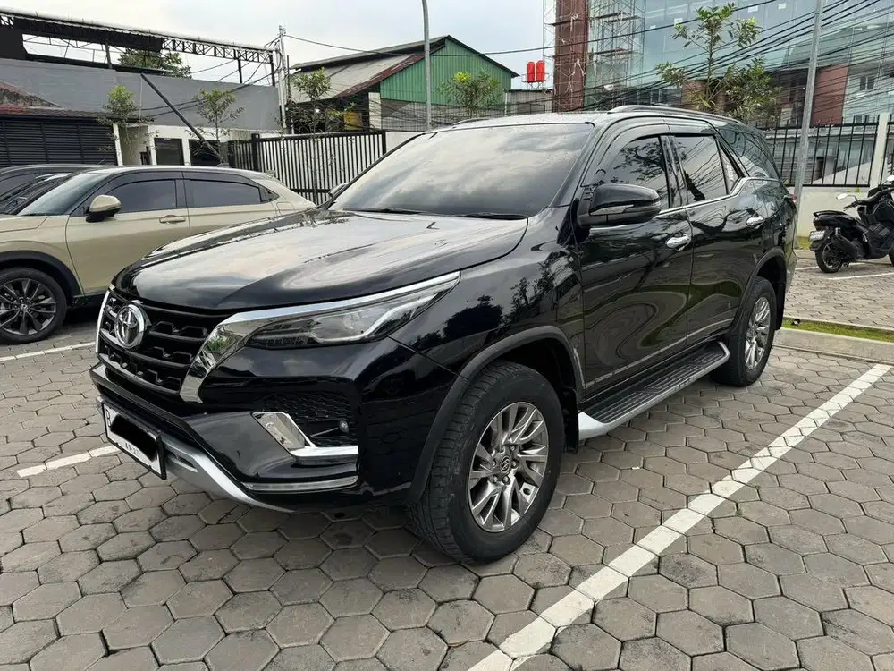 Cash Fortuner VRZ 2.8 2022 record toyota full original record toyota