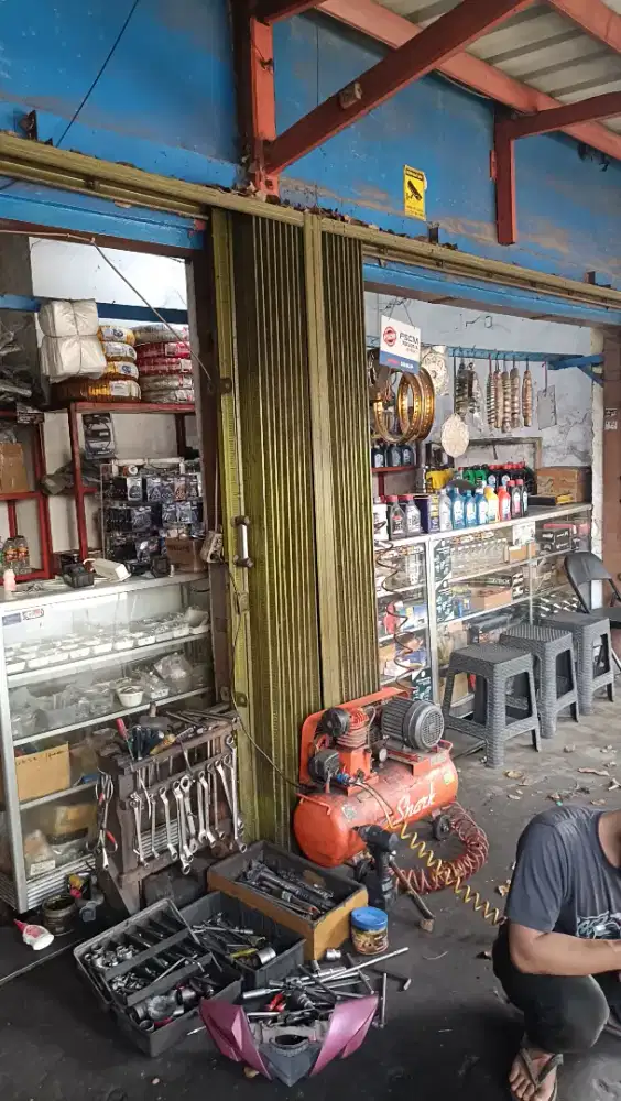 LOWONGAN KERJA MEKANIK MOTOR