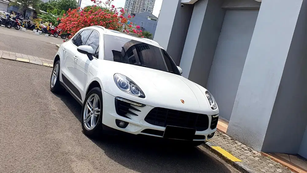 Porsche Macen 2.0 Turbo Panoramic 2015