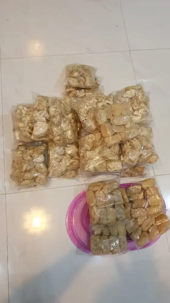 Tahu Walik dan Tahu Bakso