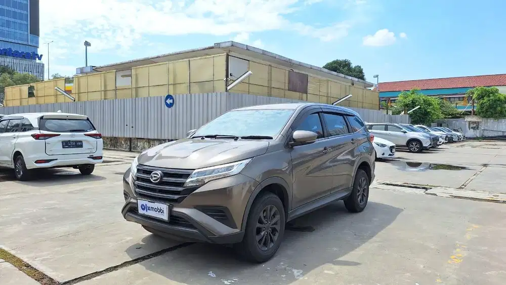 Pajak Panjang - Daihatsu Terios 1.5 X Bensin-AT 2018