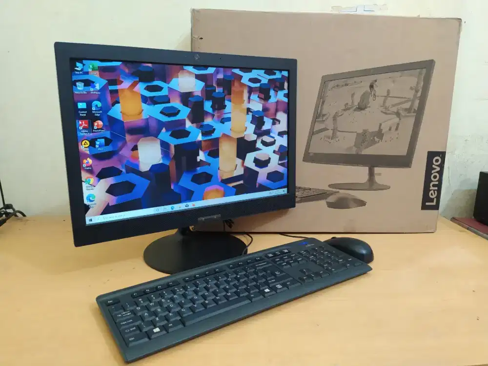 PC ALL IN ONE 20inch RAM 8GB SSD 256GB