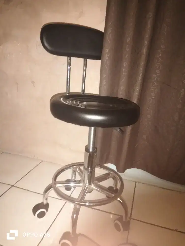 Kursi hidrolik,kursi belajar