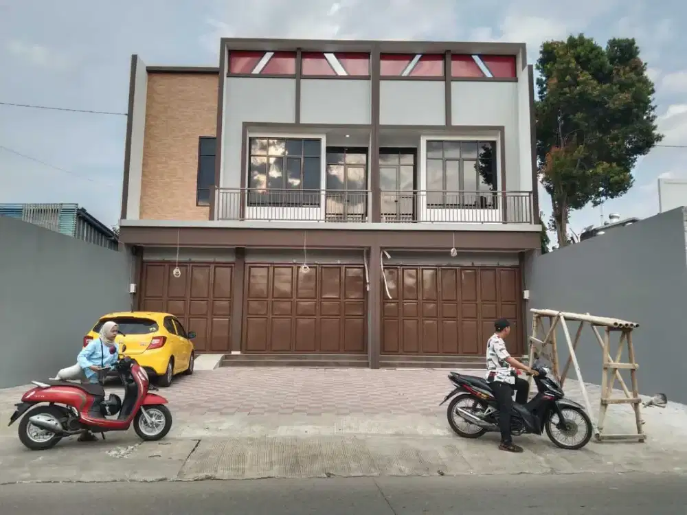 Ruko Mewah Pinggir Jalan Raya Jatiasih dekat Tol Jatiasih