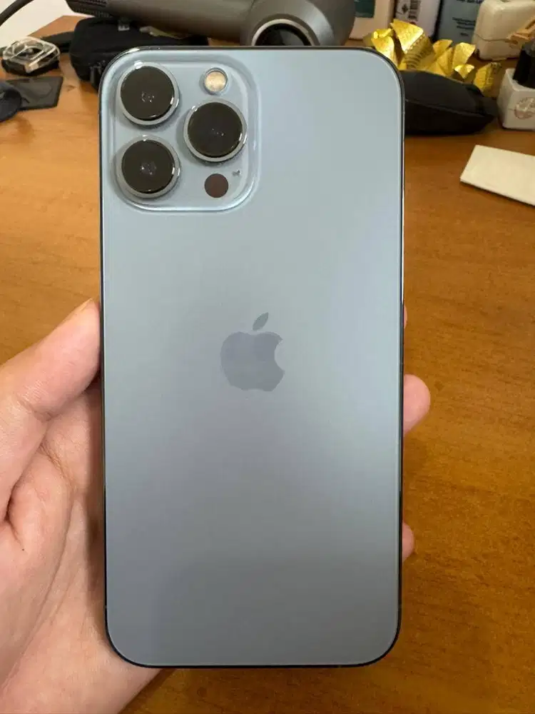 Dijual Iphone 13 Pro Max 128GB Sierra Blue Inter Regis Second