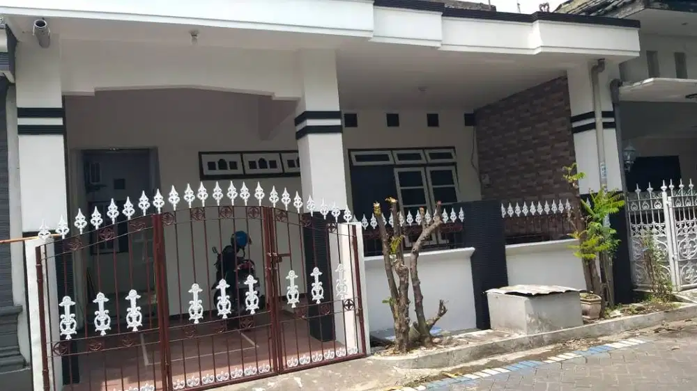 DIJUAL CEPAT RUMAH 1 LANTAI LOKASI SIDOKARE INDAH, SIDOARJO
