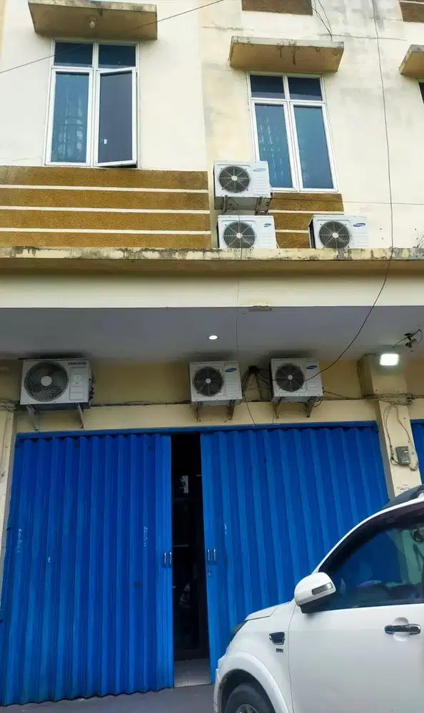 Dijual Ruko 2 1/2 Lantai