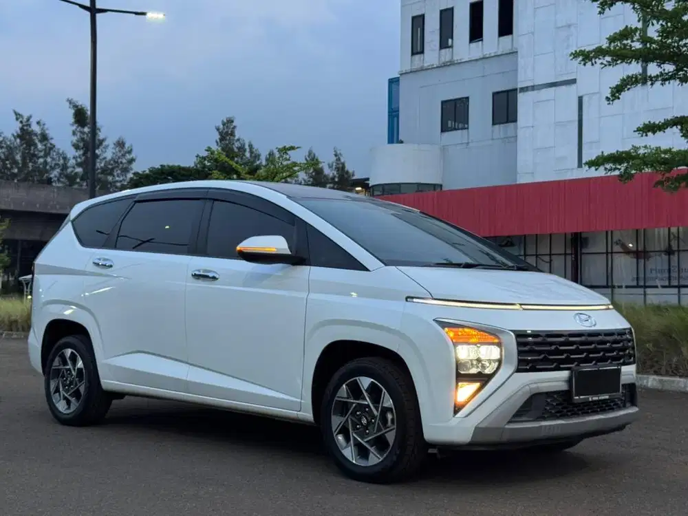 HYUNDAI STARGAZER PRIME 2022 PUTIH