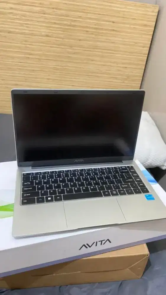 Jual cepat AVITA Satus S101