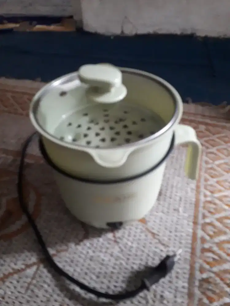 Panci listrik 1 set . Normal mulus no minus