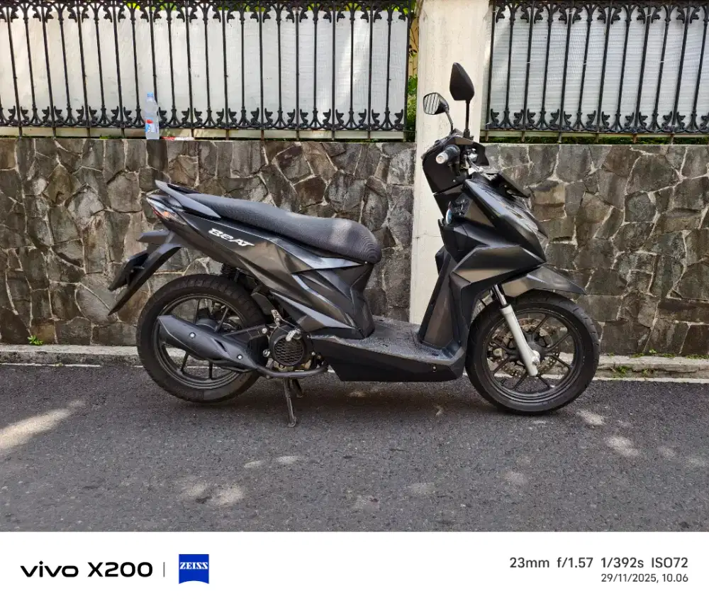 Honda Beat deluxe tahun 2020 lengkap