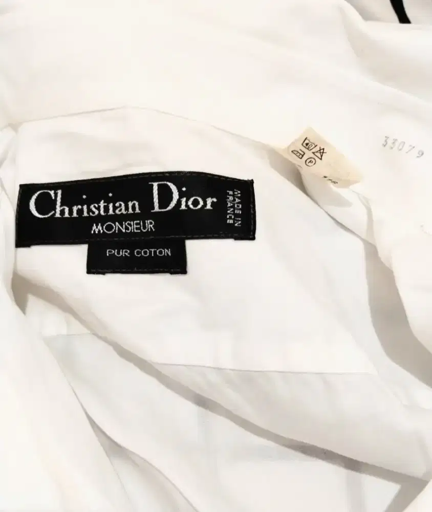 kemeja kerja merk Cristian Dior ori size M/ L