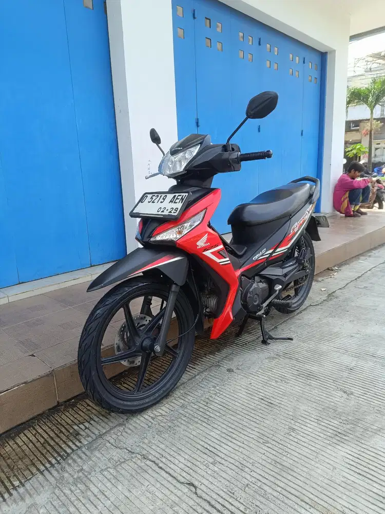 Honda supra x 125 2024 antik