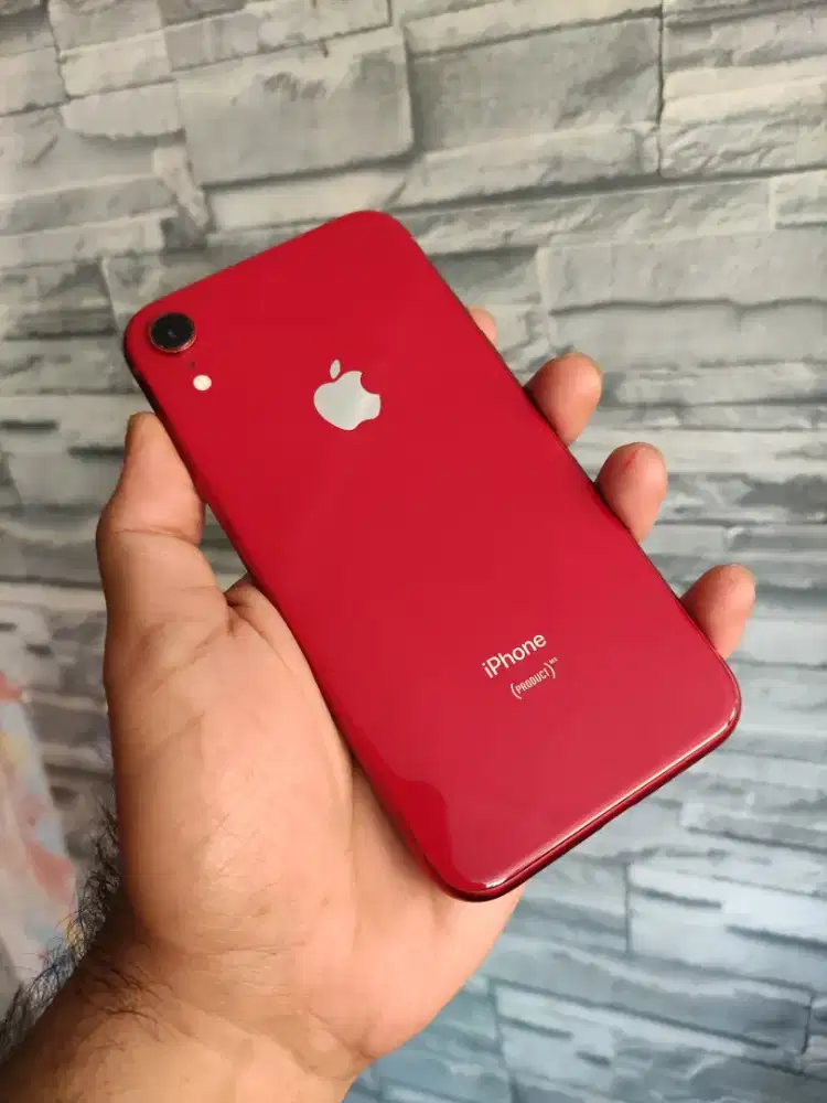 IPHONE XR 64GB SIAP PAKAI