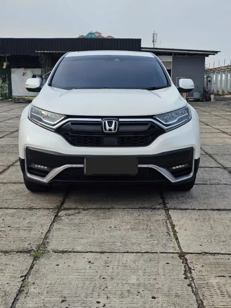 Km 18 rb crv turbo prestige sensing 2023 putih last edition