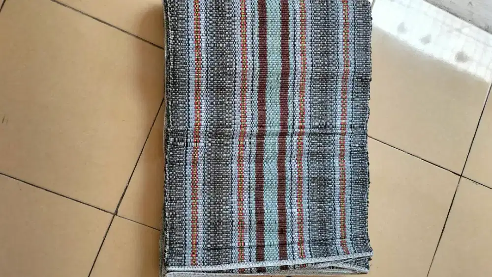 Dijual Tikar uk 2m x 3m, Baru dipakai 1x