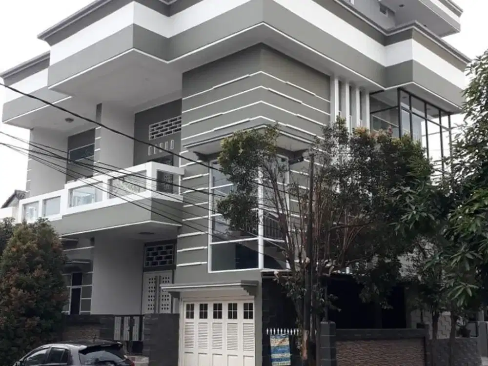 Dijual Rumah Hook 3 Lantai di Sektor 7C Gading Serpong, Tangerang