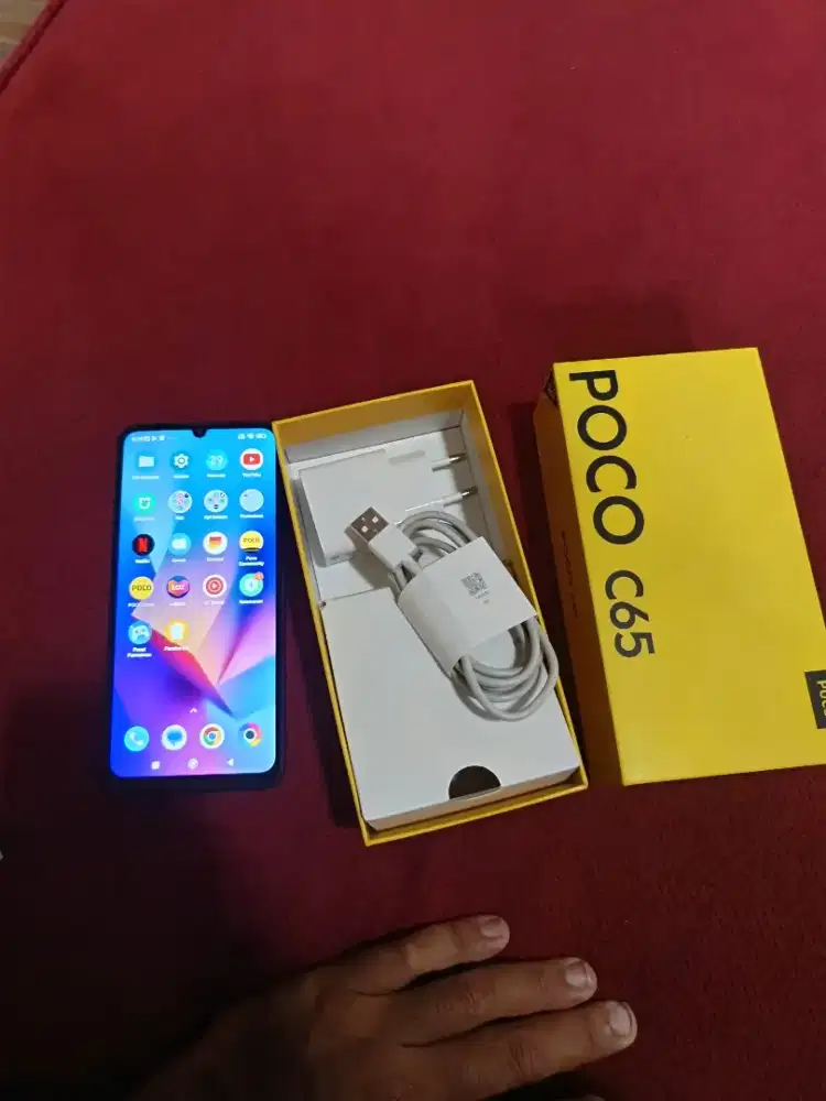 Poco c65 8+8/256 gb