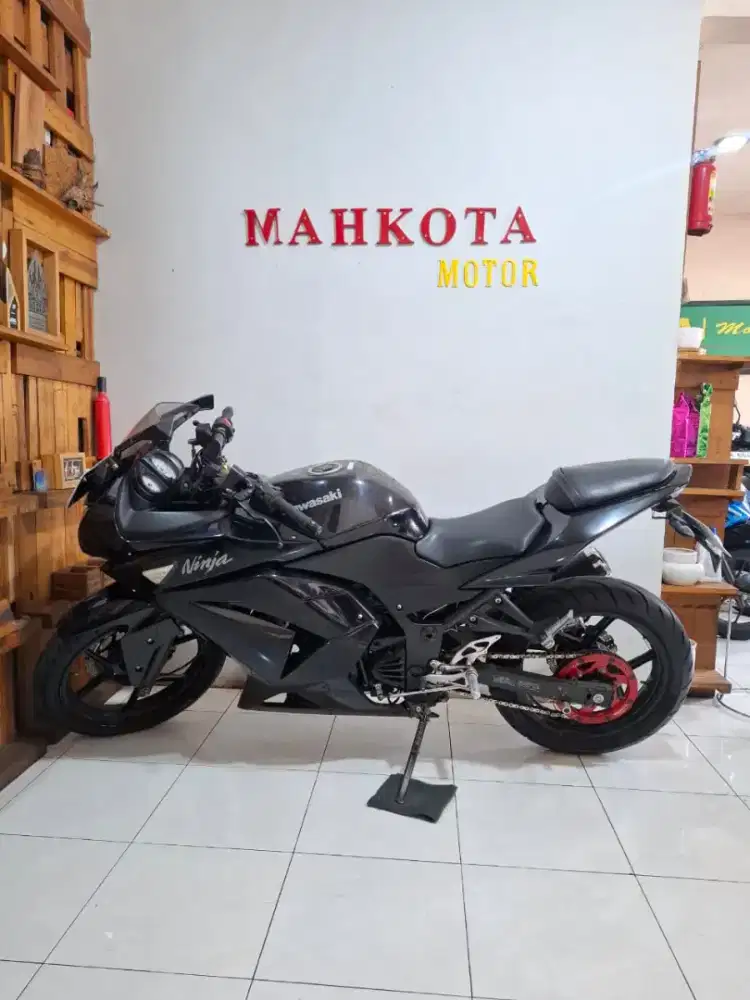 Kawasaki Ninja 250 Tahun 2010 Obral Akhir Bulan Siap Pantau