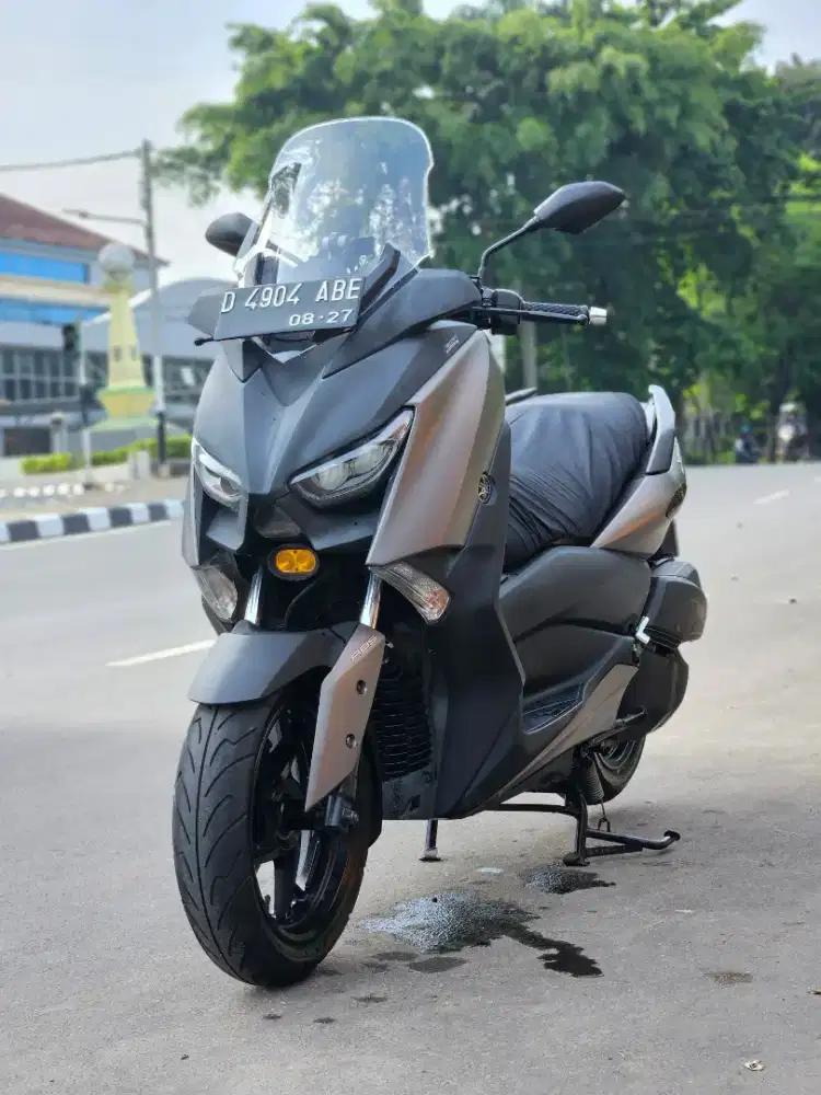 YAMAHA XMAX 2017 ORIGINAL TERAWAT Rp 40.000.000 Nett