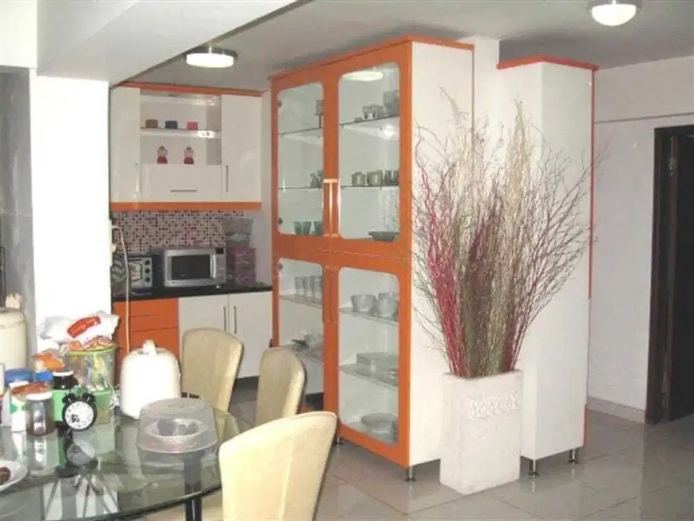 Dijual Rumah 3 Lantai Bagus di Walet PIK