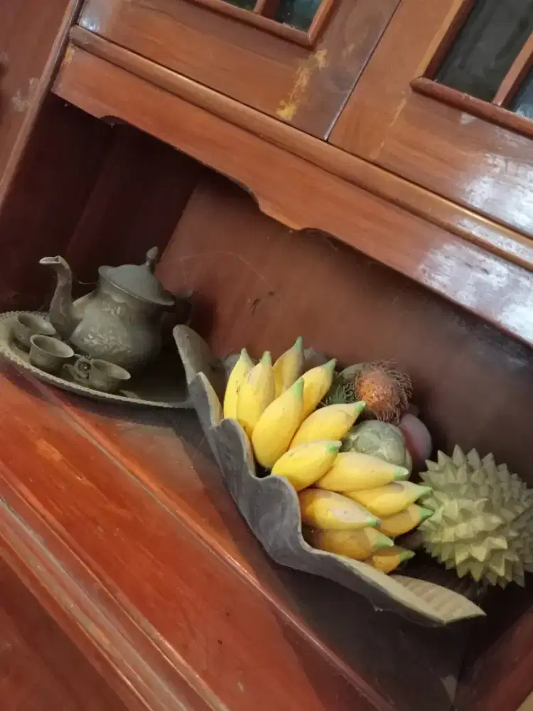 Model Buah2 an Keramik Dan Teko Aladin