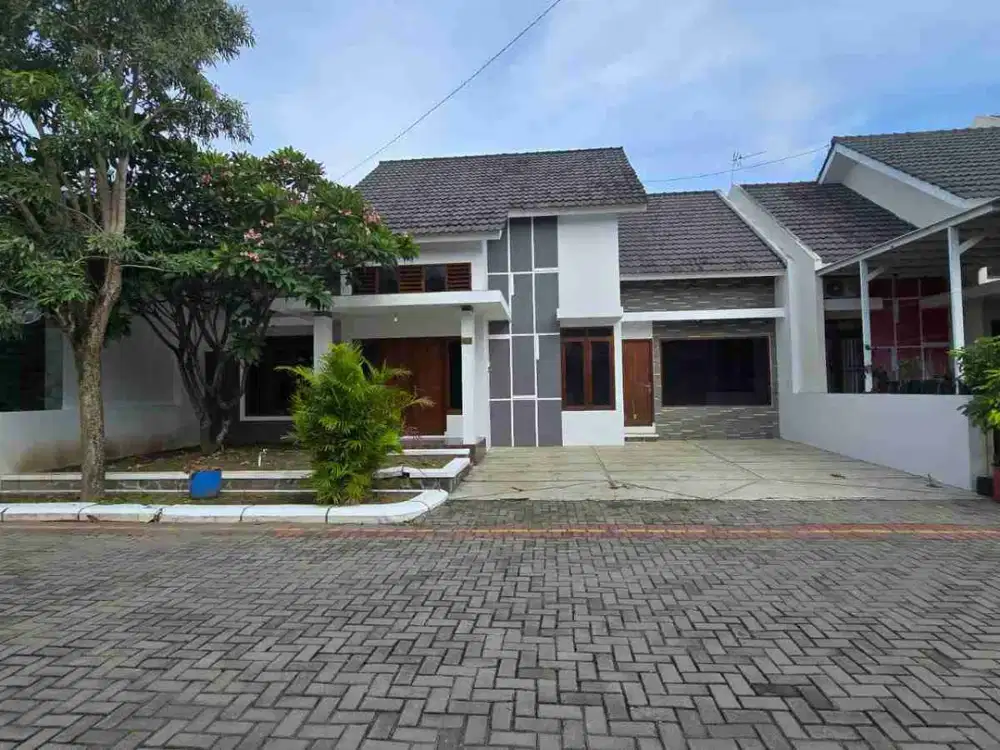 Dijual Rumah Bagus Minimalis Di Cluster Elite Gentan Solo, Lingkungan Elite Dan Tenang