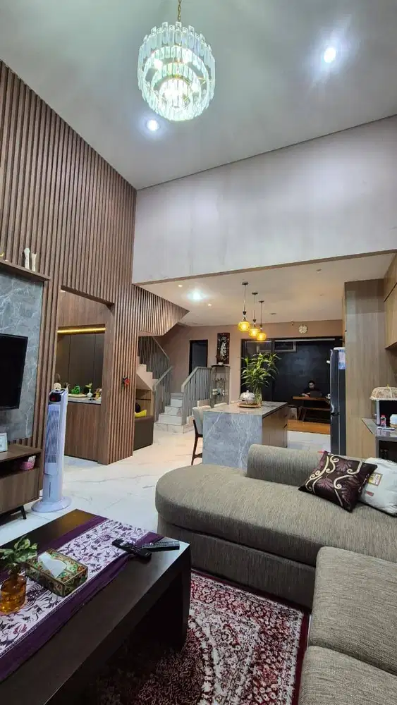 Rumah Mewah Dengan Semi Furnished di Asya JGC Cakung Jakarta Timur