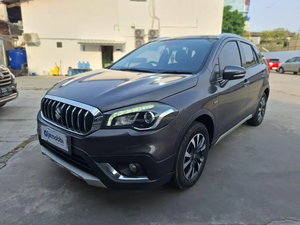 Pajak Panjang - Suzuki SX4 1.5 S-Cross Bensin-AT 2018
