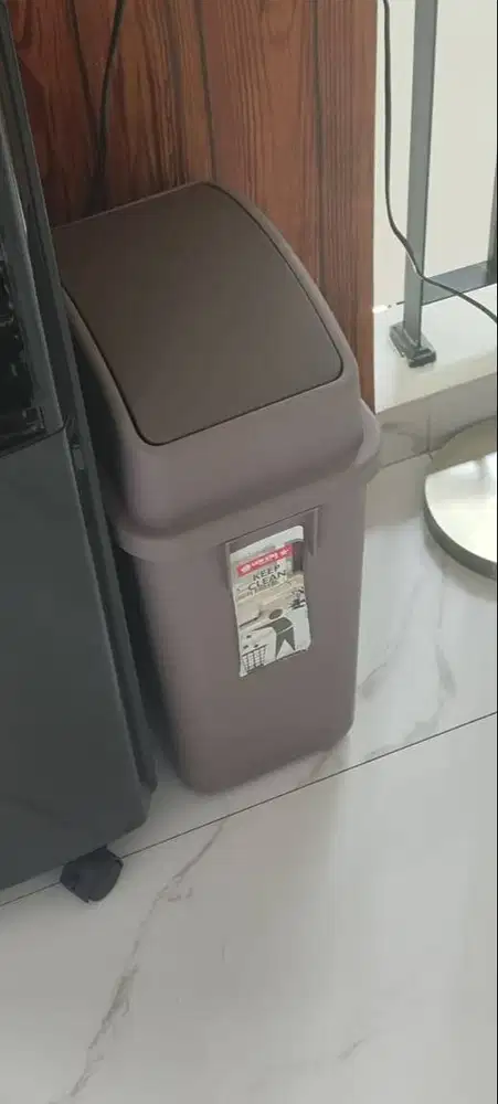 DIJUAL! TEMPAT SAMPAH COKLAT