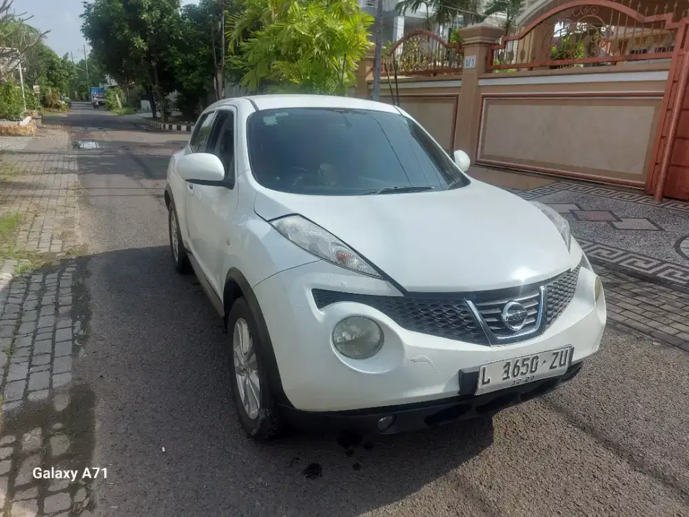 Nissan Juke RX 2011 Putih no pol L