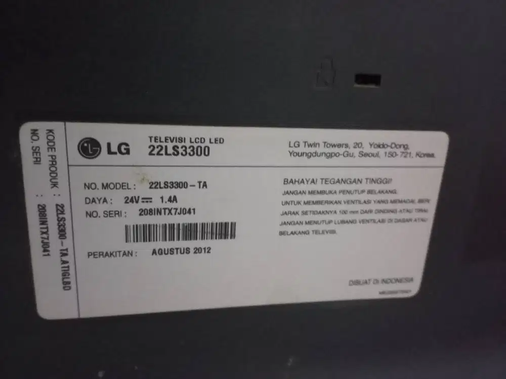 LED LCD TV LG 22inc Type 22LS3300 HDMI USB