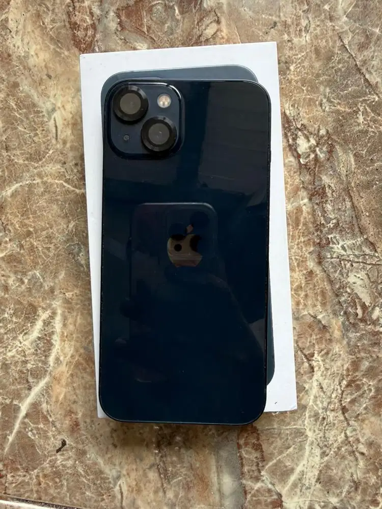 Di jual Iphone 13 hitam zpa