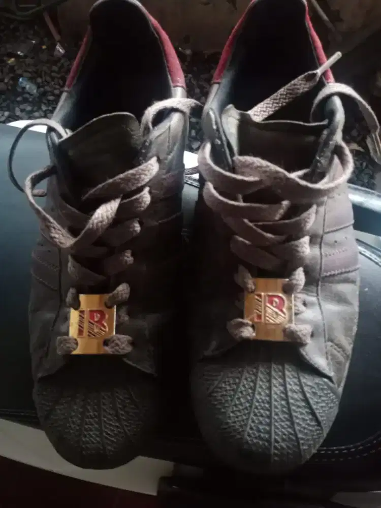 Adidas superstar ian brown original