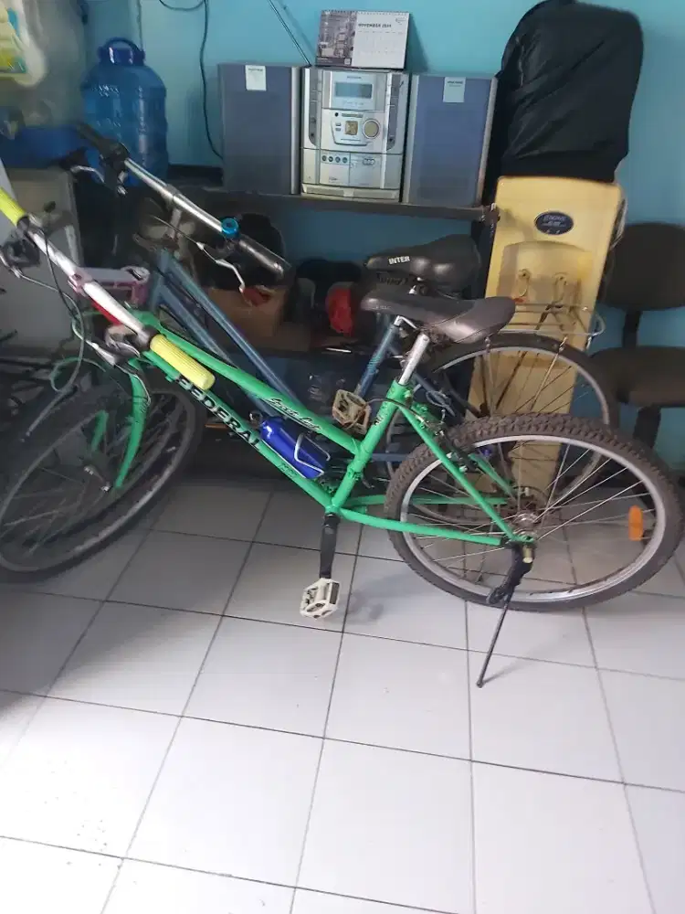 Speda lady repaint hijau n re-sticker (uk 26)