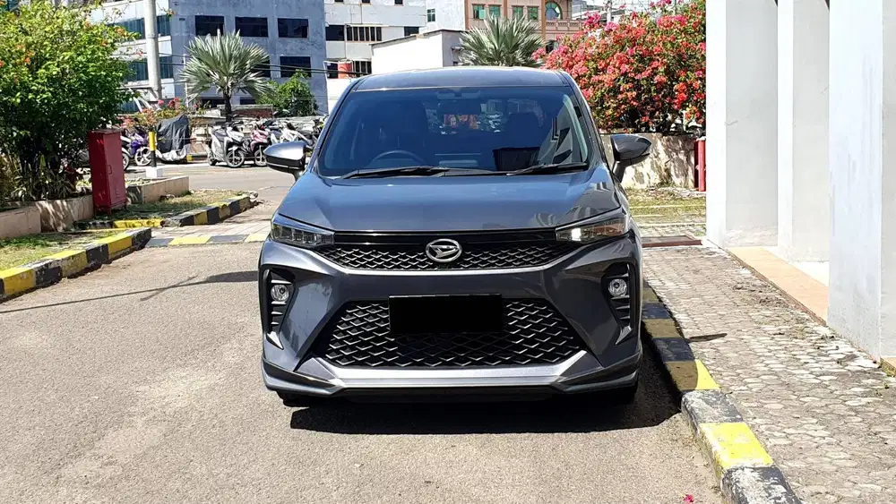 All New Daihatsu Xenia 1.3 R ADS CVT Hitam 2022 Like New Low Km Record